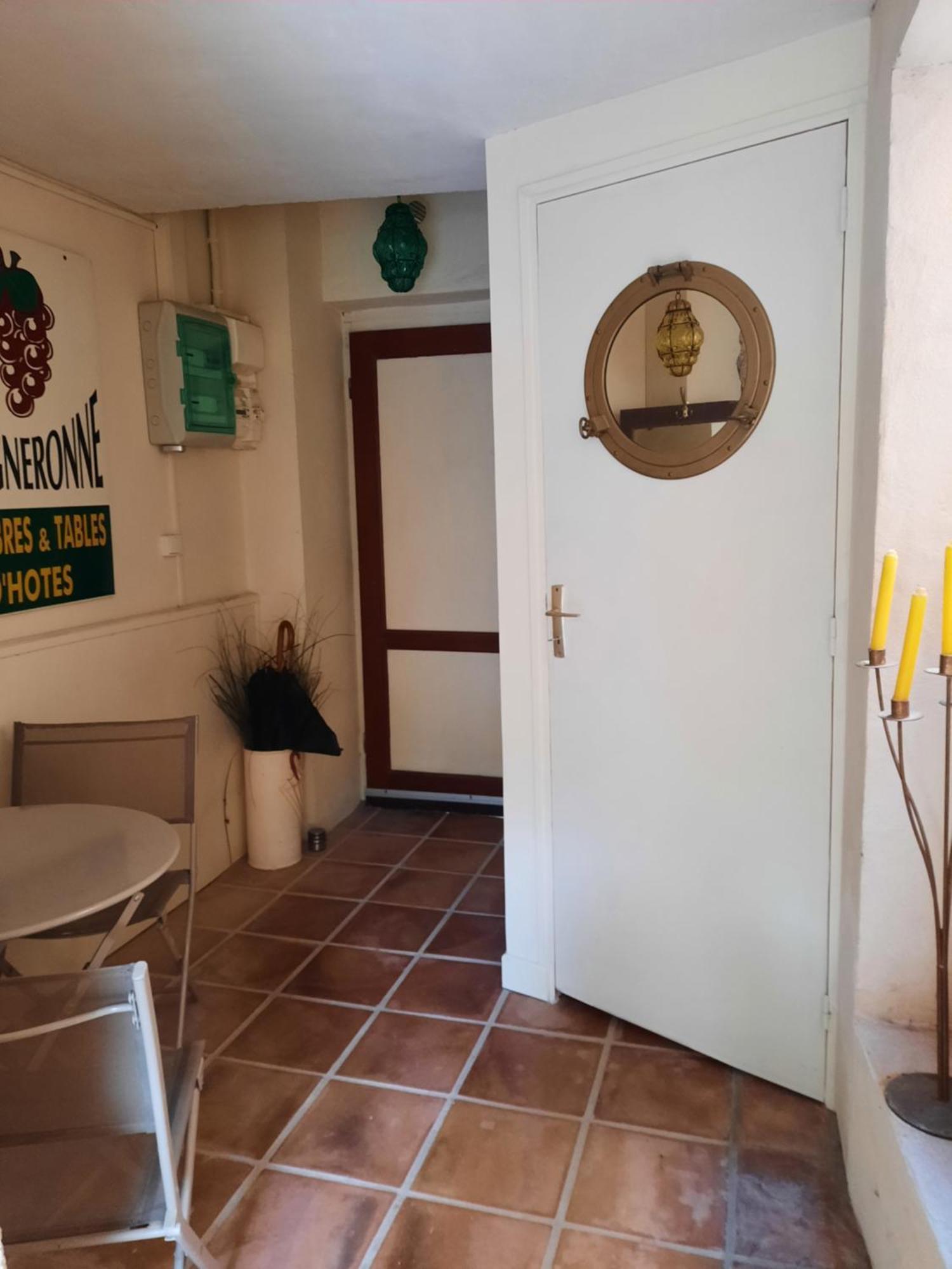 Gite La Petite Vigneronne Montagnac  Exteriör bild